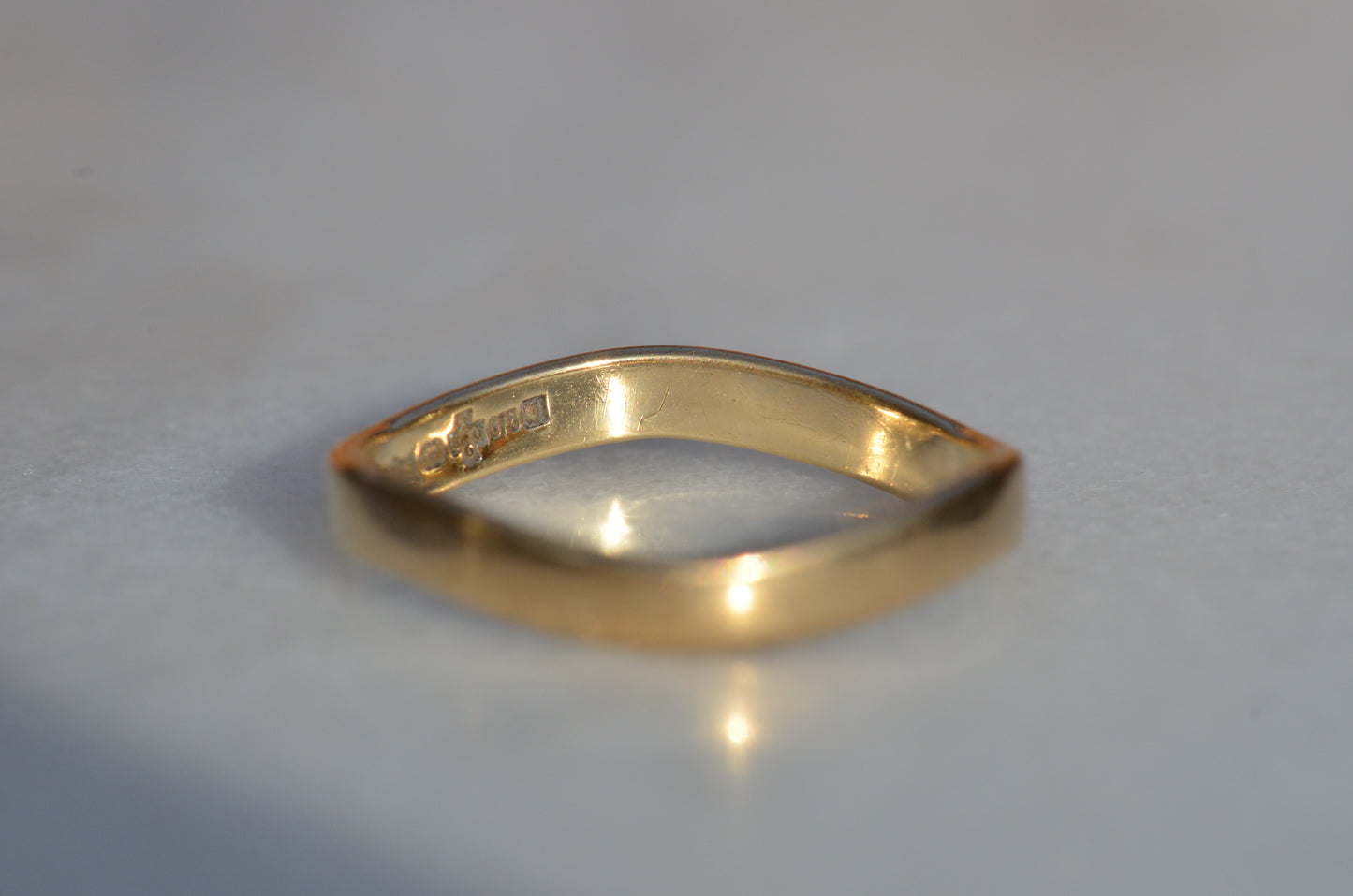 Wavy Y2K Band Ring