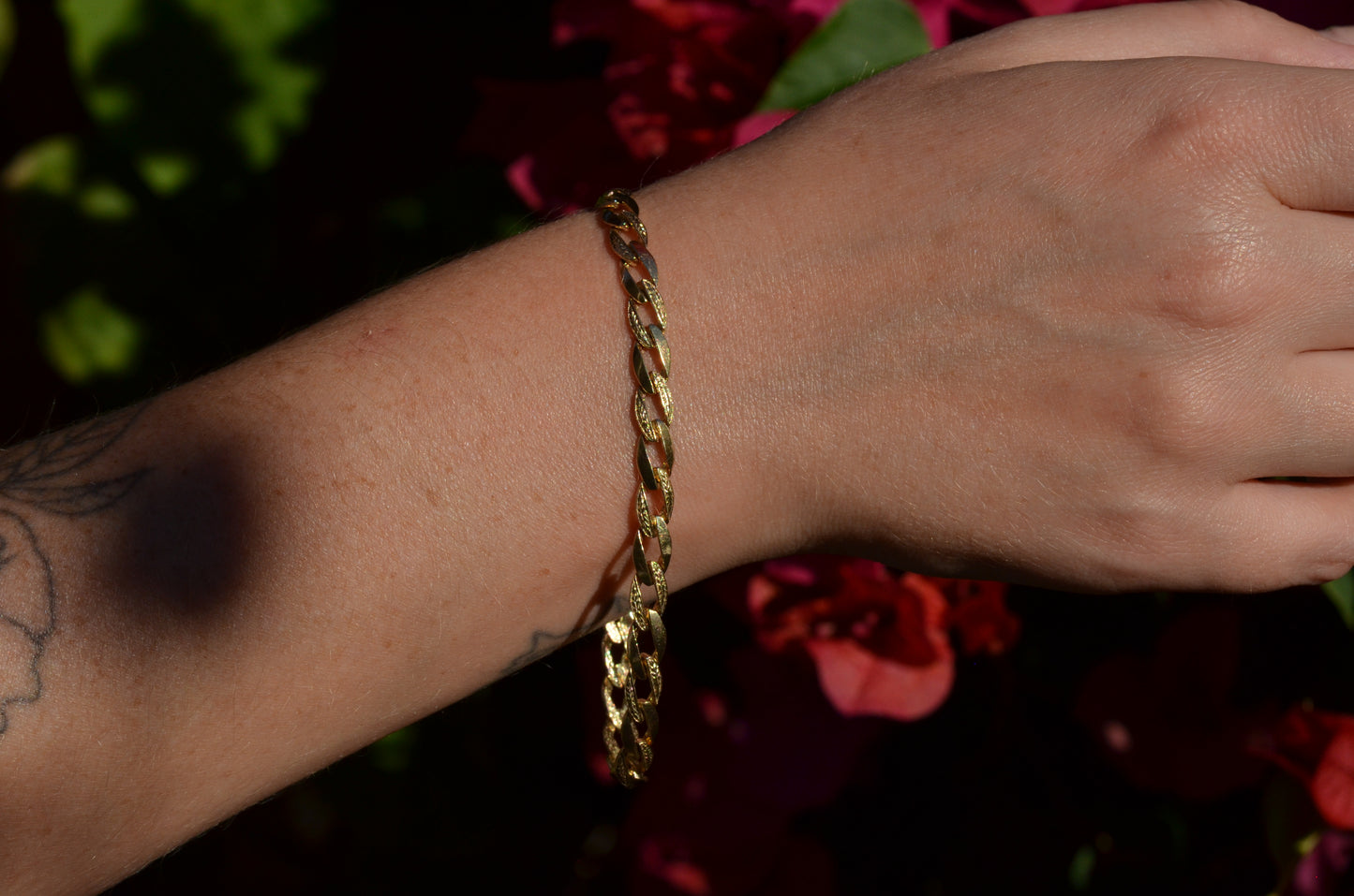 Textured Vintage Curb Bracelet