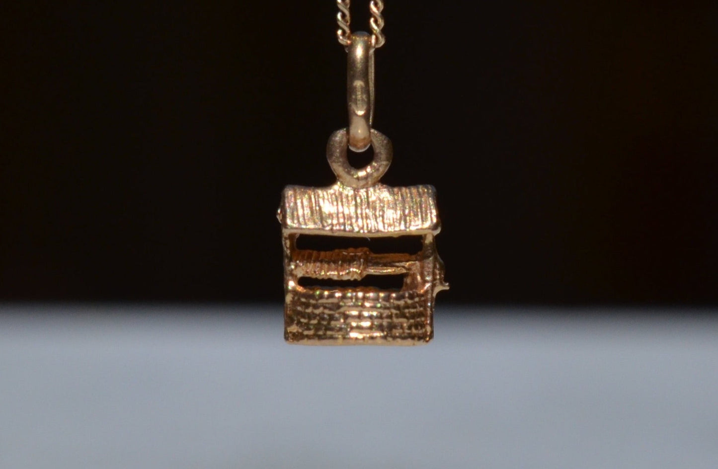 Wee Vintage Wishing Well Charm