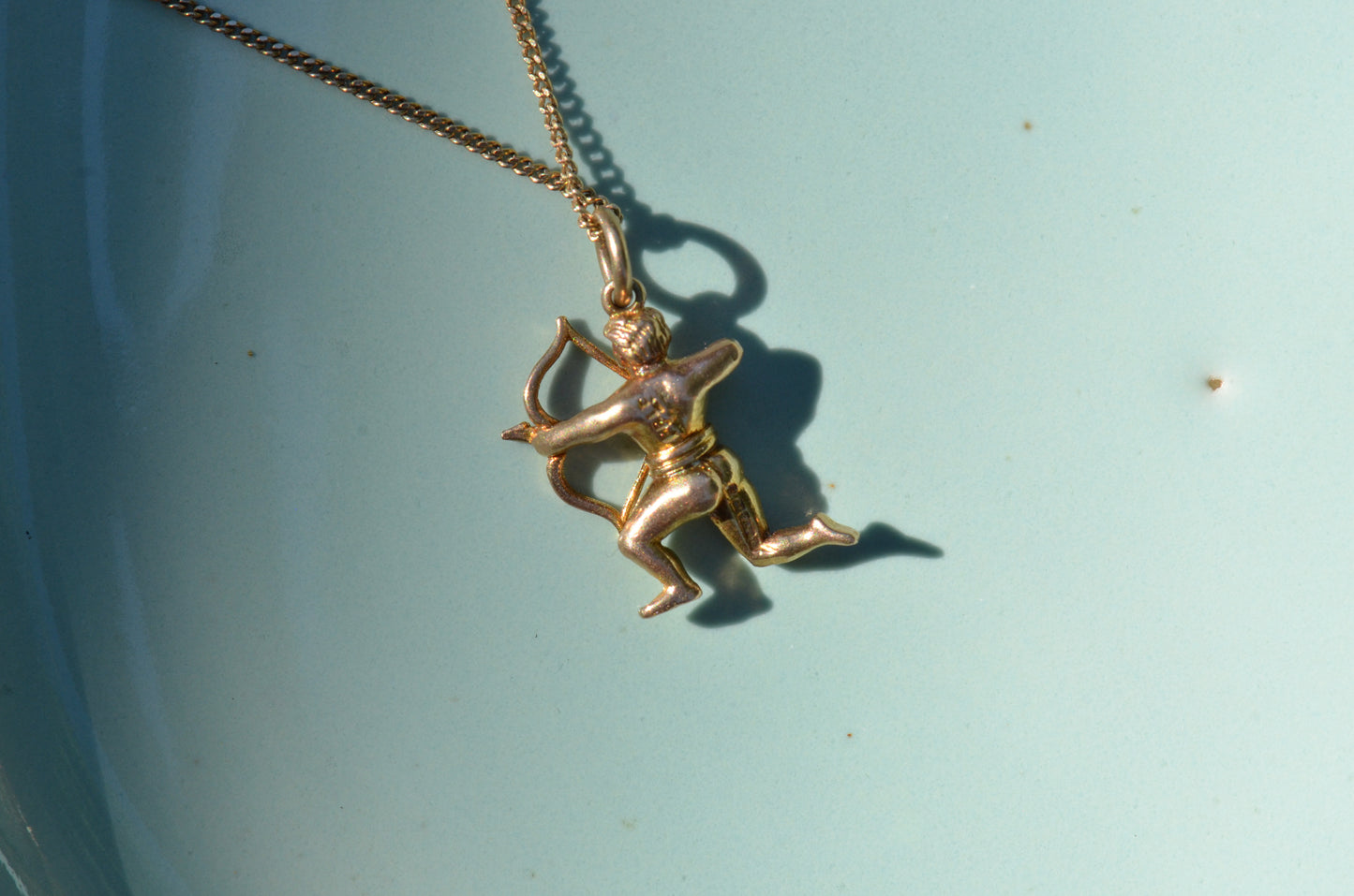 Sag '86 Vintage Archer Charm