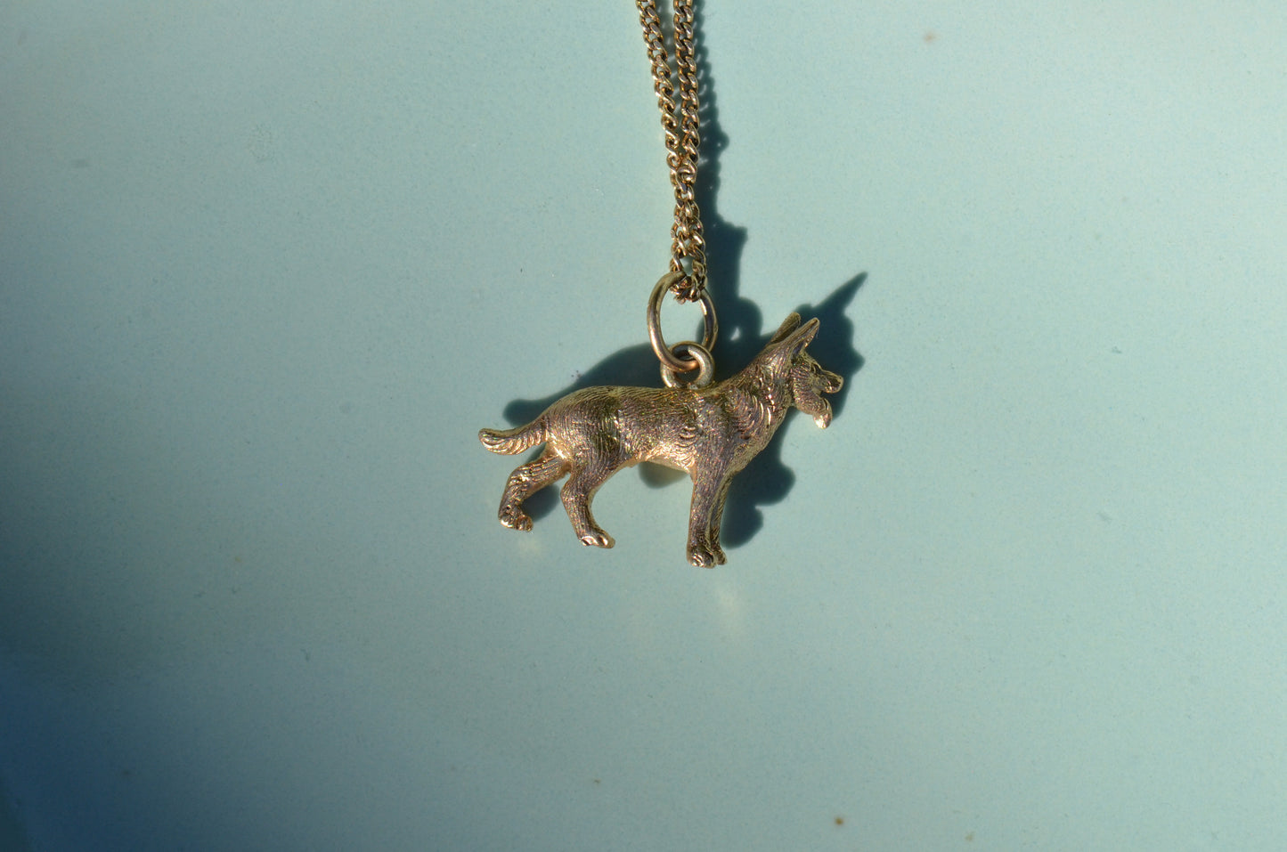 Alert Vintage German Shepherd Charm