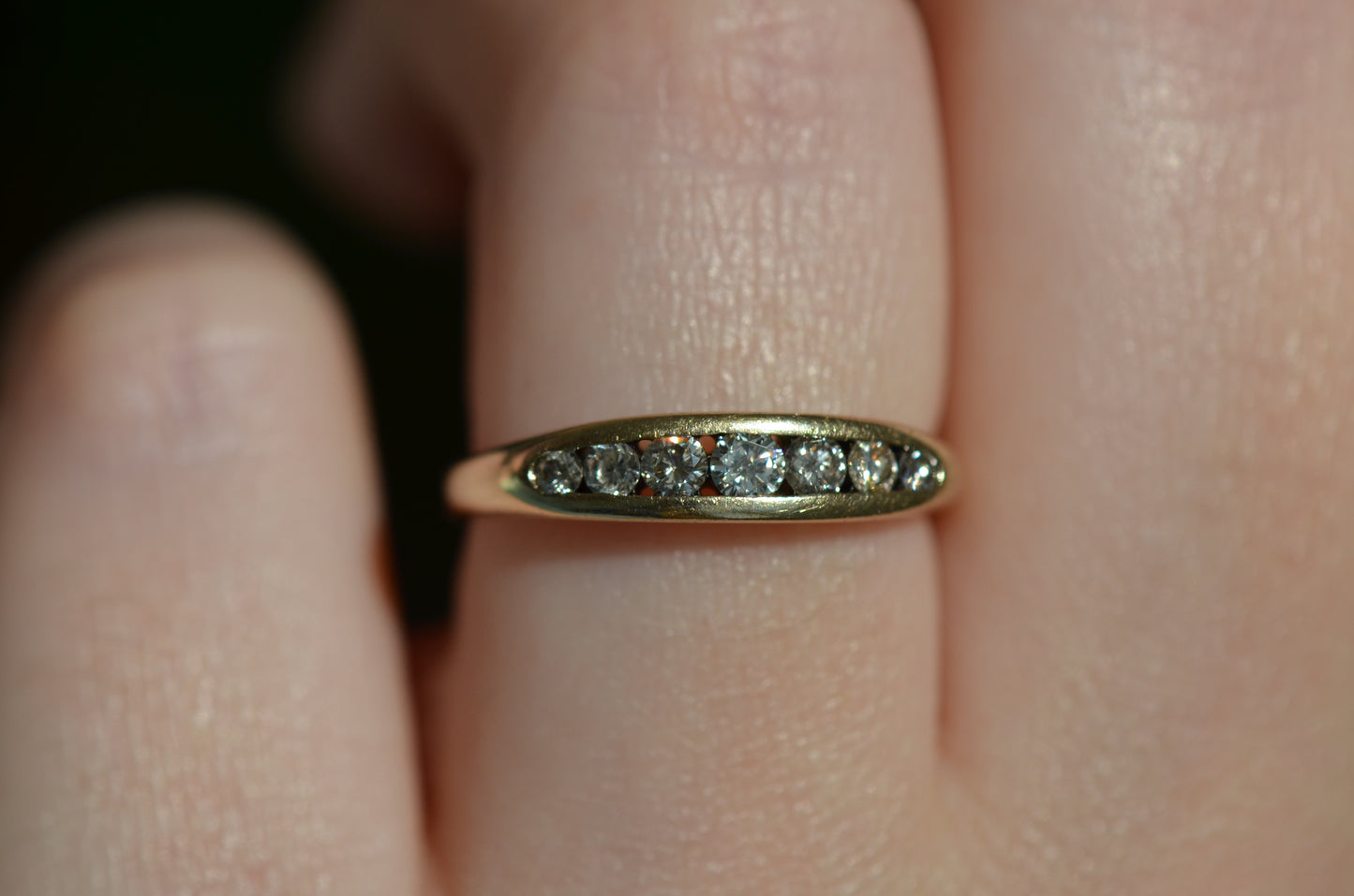 Sparkling Vintage Tapered Channel Band