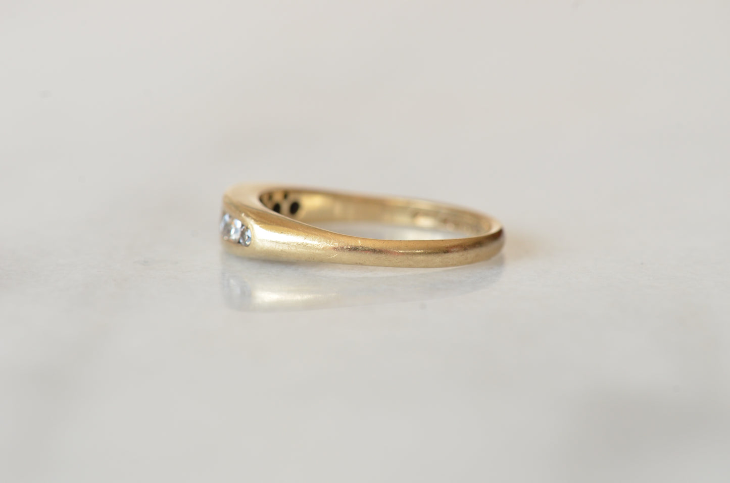 Sparkling Vintage Tapered Channel Band