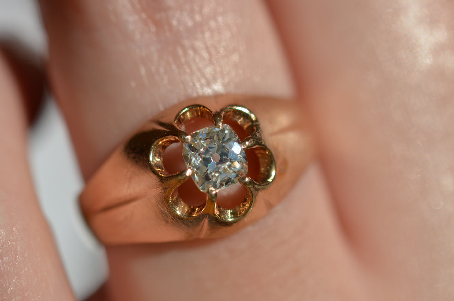 Warm Vintage Old Mine Belcher Ring