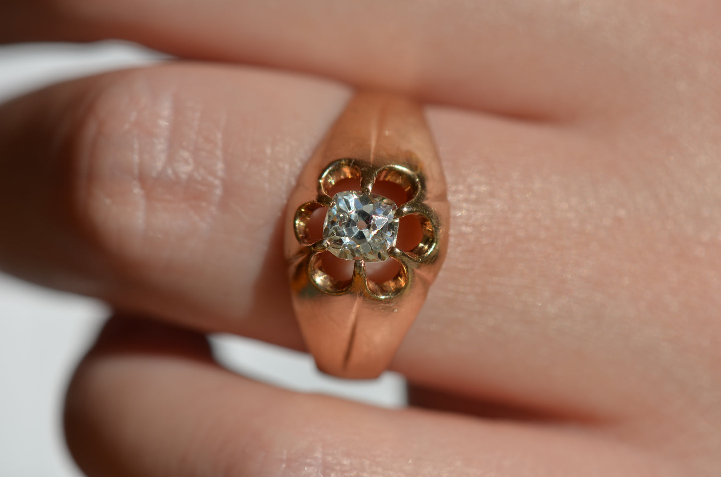 Warm Vintage Old Mine Belcher Ring