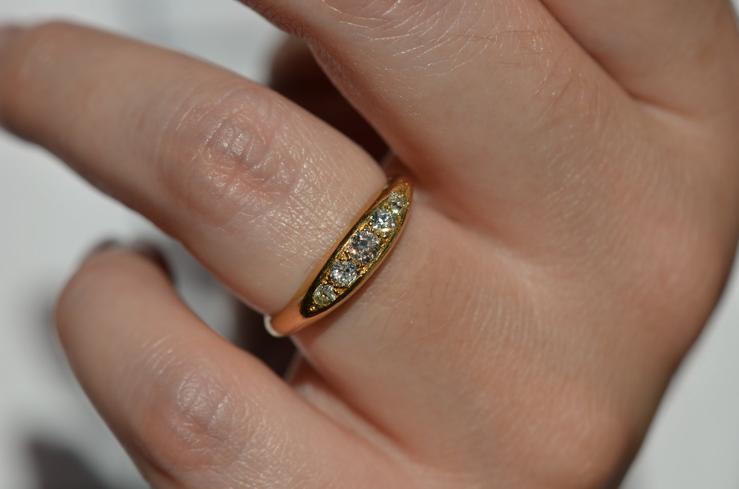 Minimalist Edwardian Boat Ring