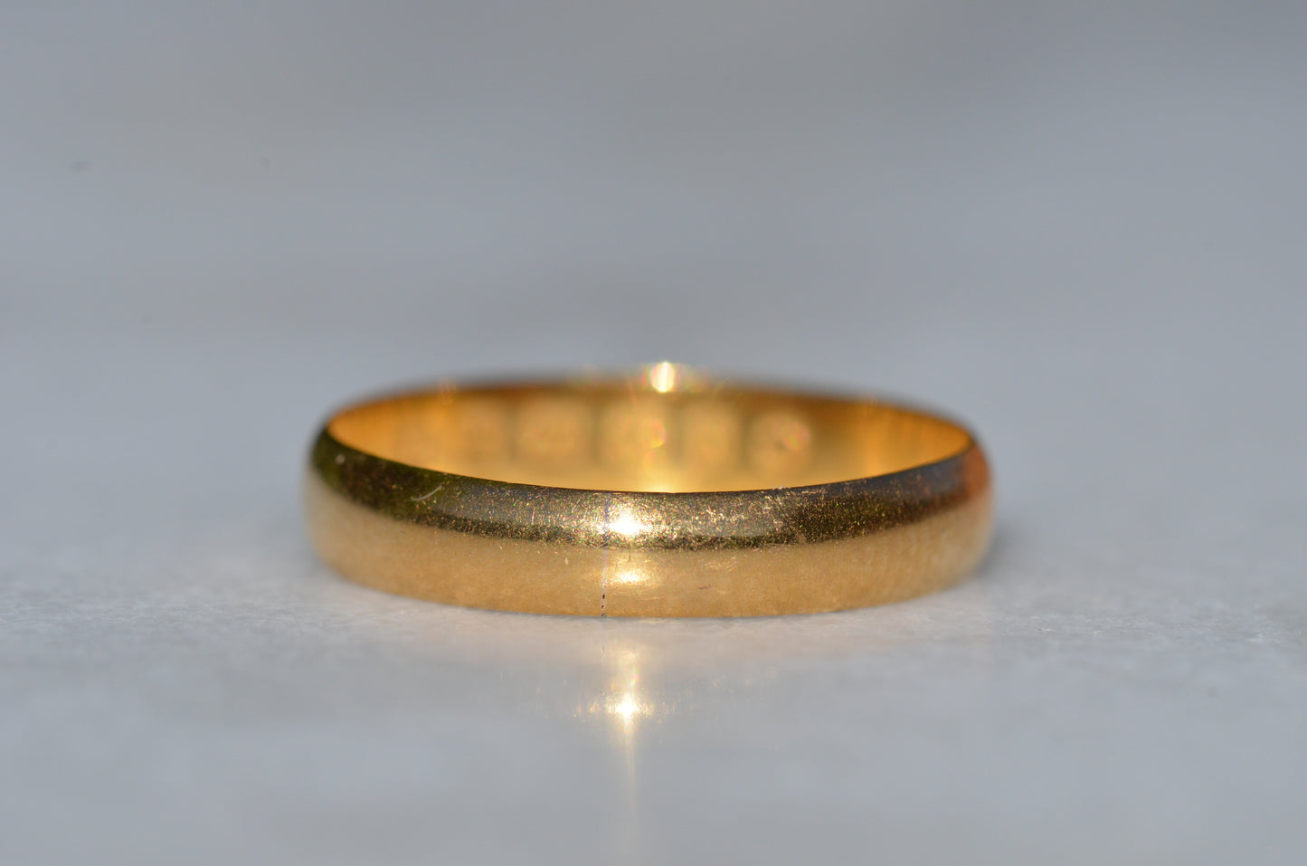 Dreamy Antique 22k Band Ring 1882 7.5