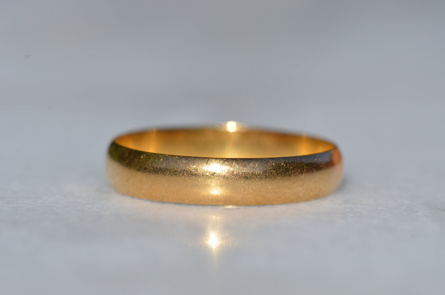 Dreamy Antique 22k Band Ring 1882 7.5