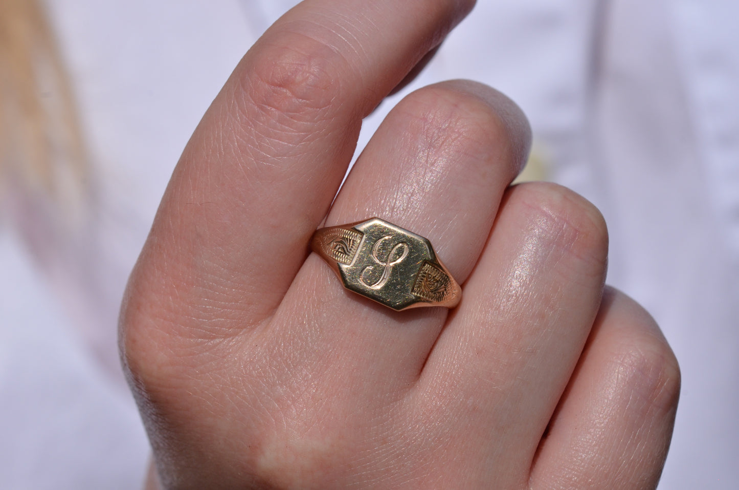 Charming Vintage Signet Ring S