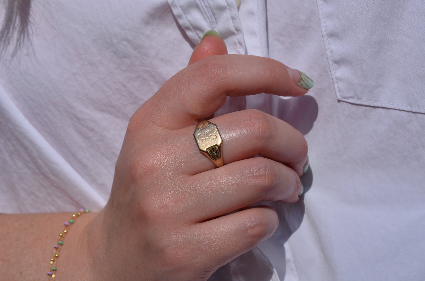 Charming Vintage Signet Ring S