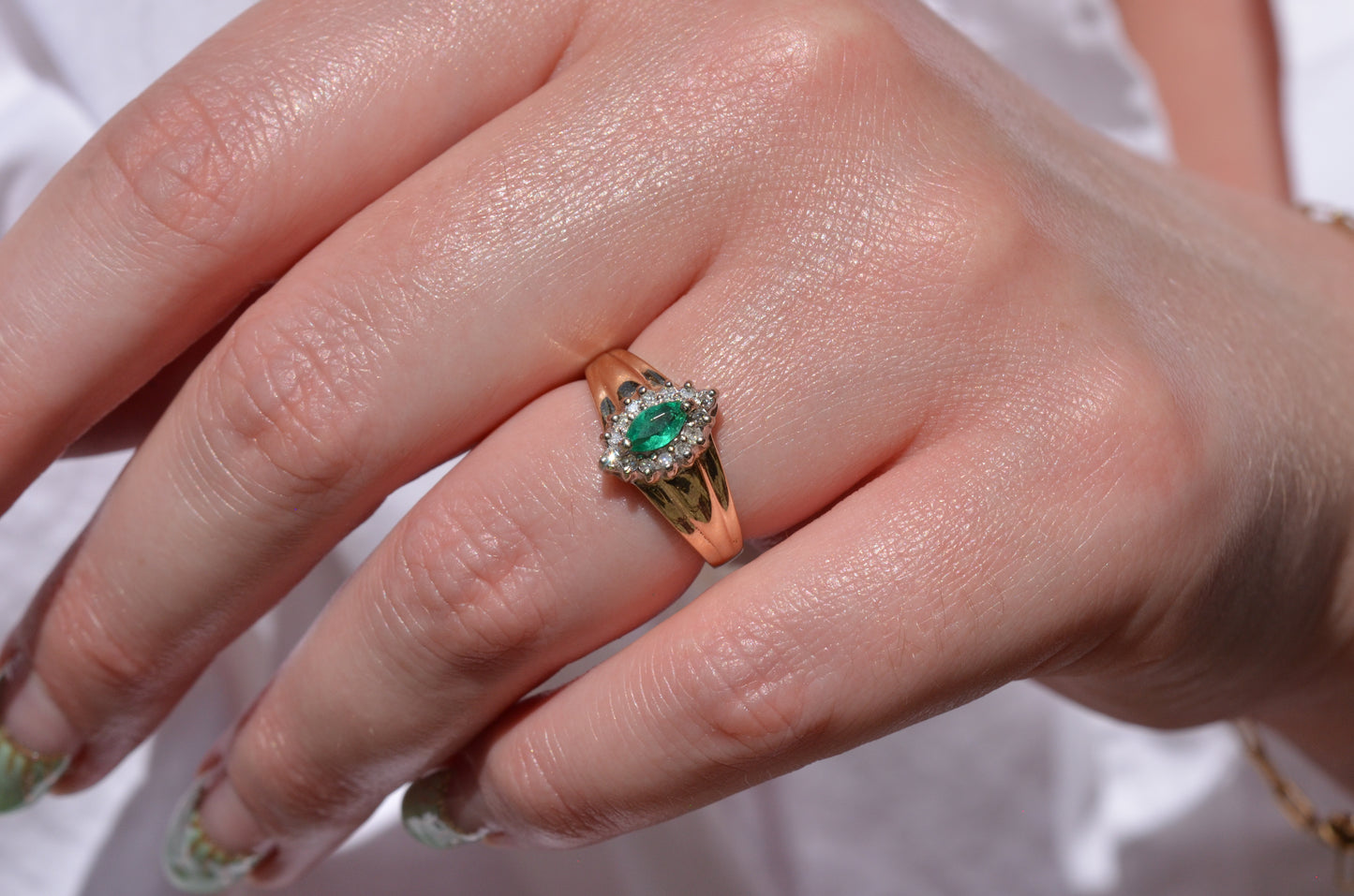 Vibrant Vintage Emerald Ring