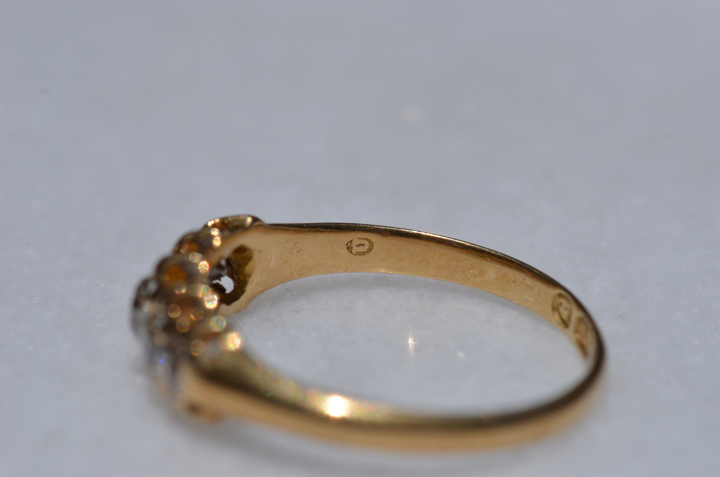 Soft Victorian Five Diamond Band