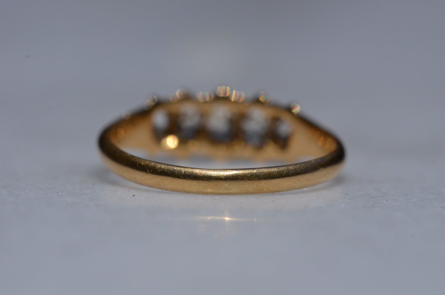 Soft Victorian Five Diamond Band