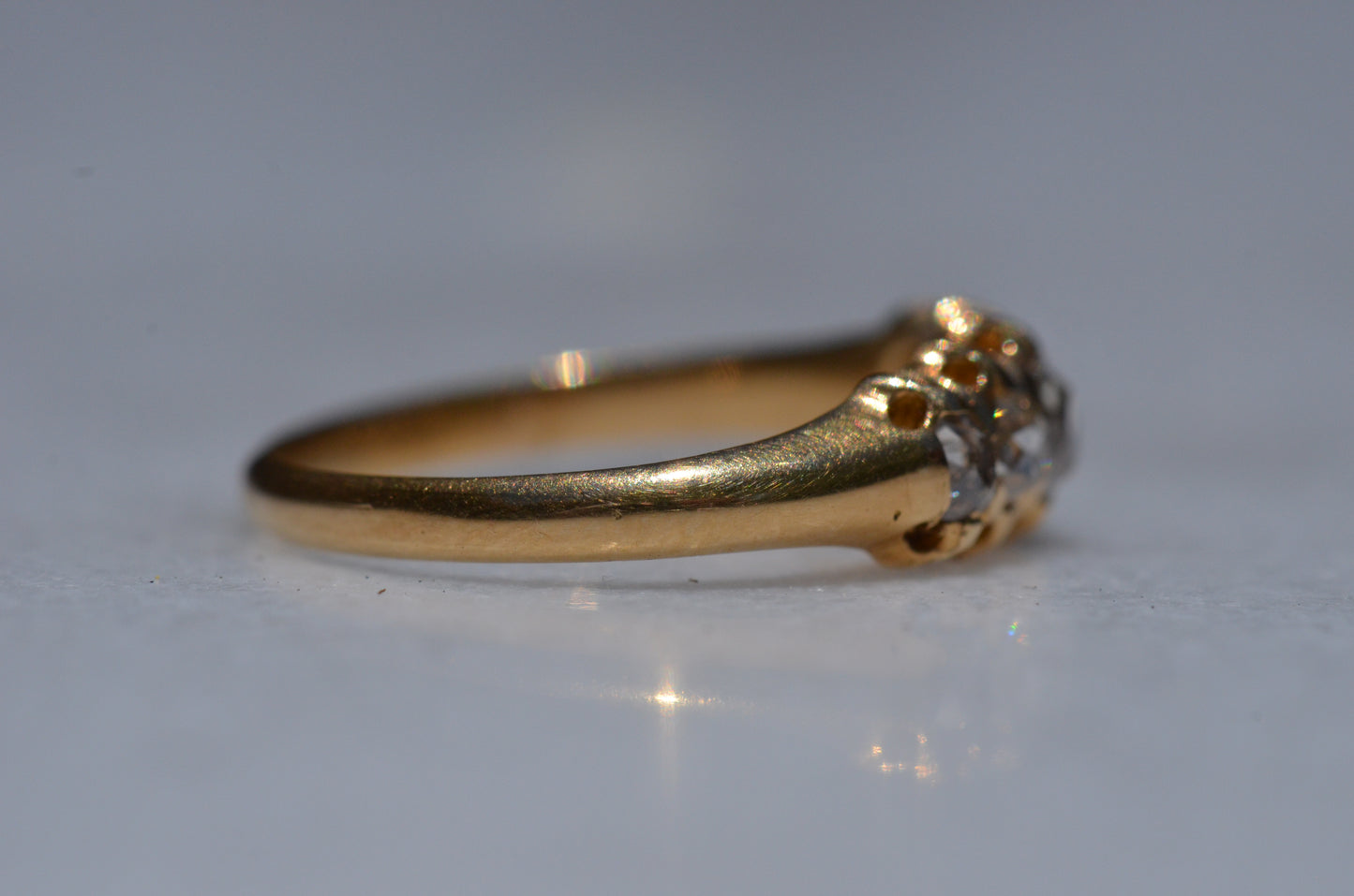 Soft Victorian Five Diamond Band