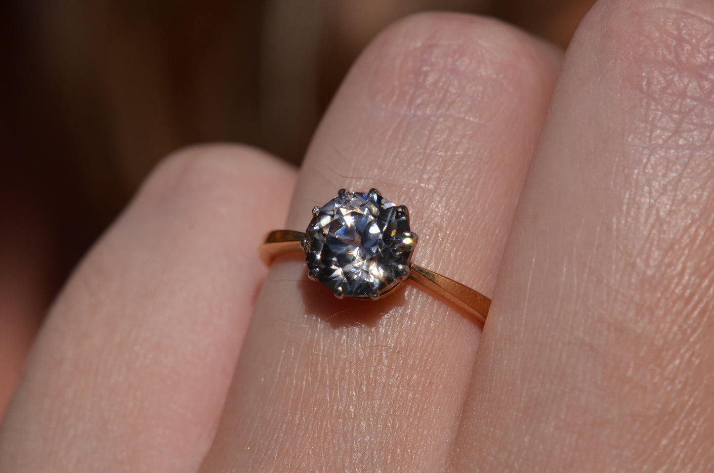 Dazzling Vintage Zircon Solitaire Ring