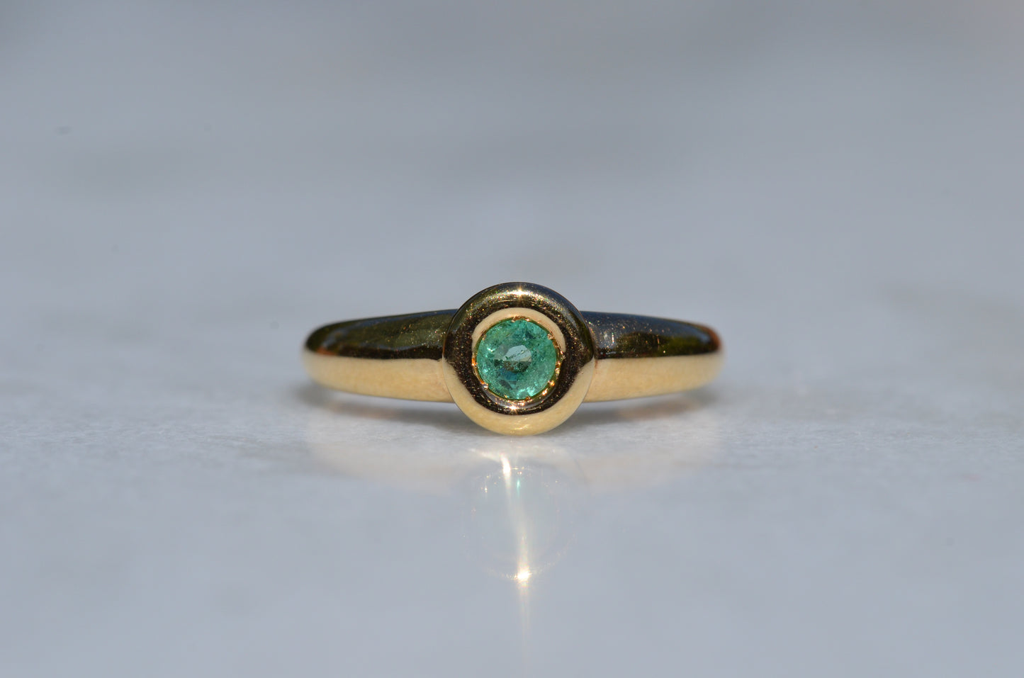 Chic Vintage Emerald Ring