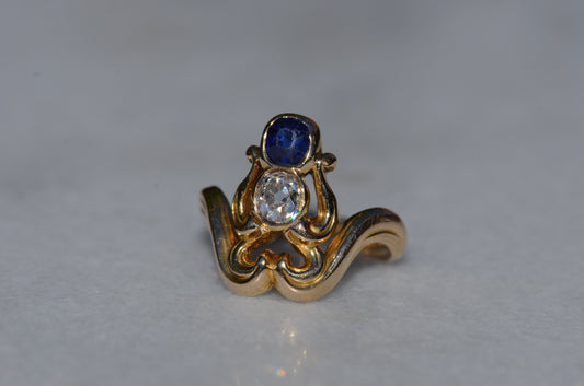 Dreamy Art Nouveau Ring