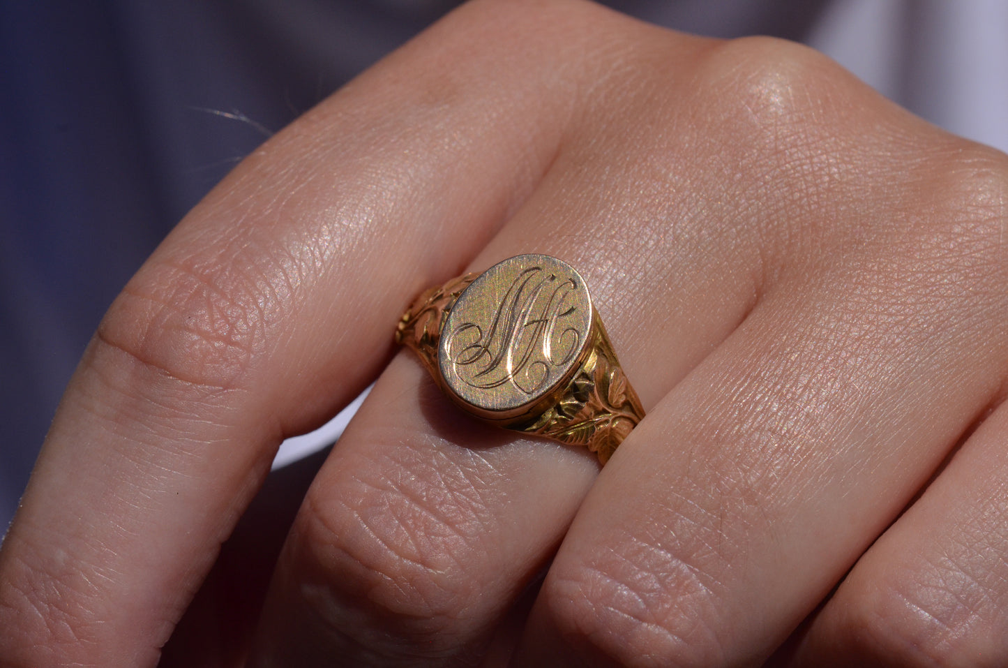 Heavy Antique Dual Portrait Locket Signet Ring MA