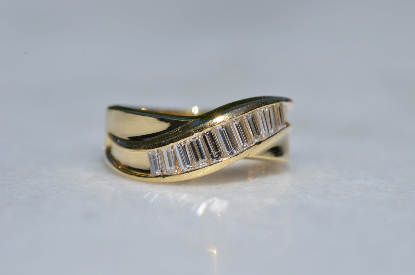 Sleek Vintage Baguette Diamond Band