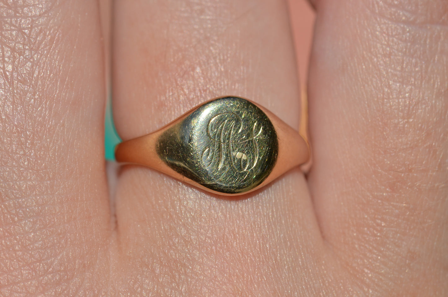 Round MS Signet Ring