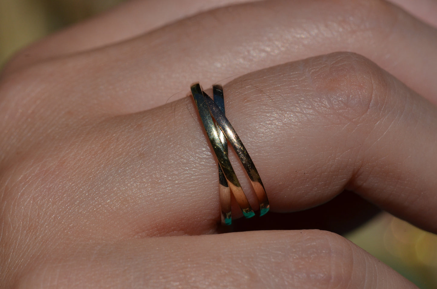 Skinny Tri-Tone Rollling Ring