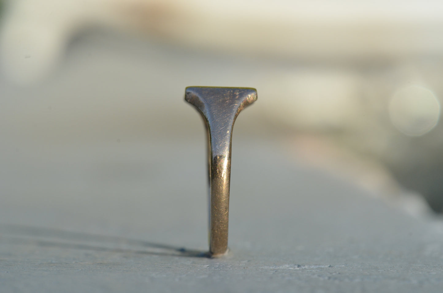 Sleek Vintage Signet Ring HE