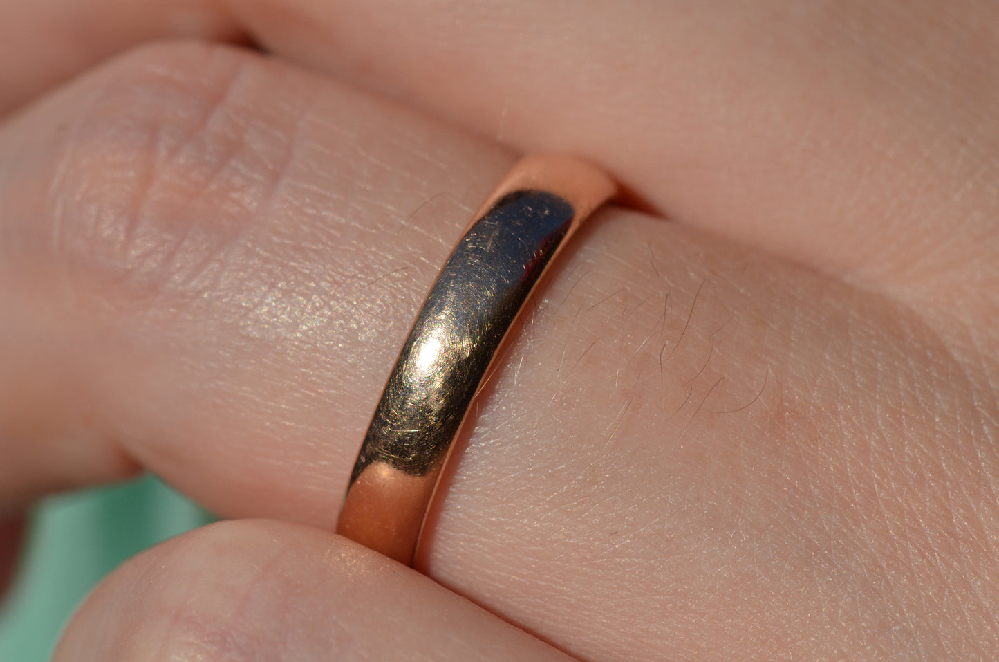 Sturdy Vintage Rose Gold Band