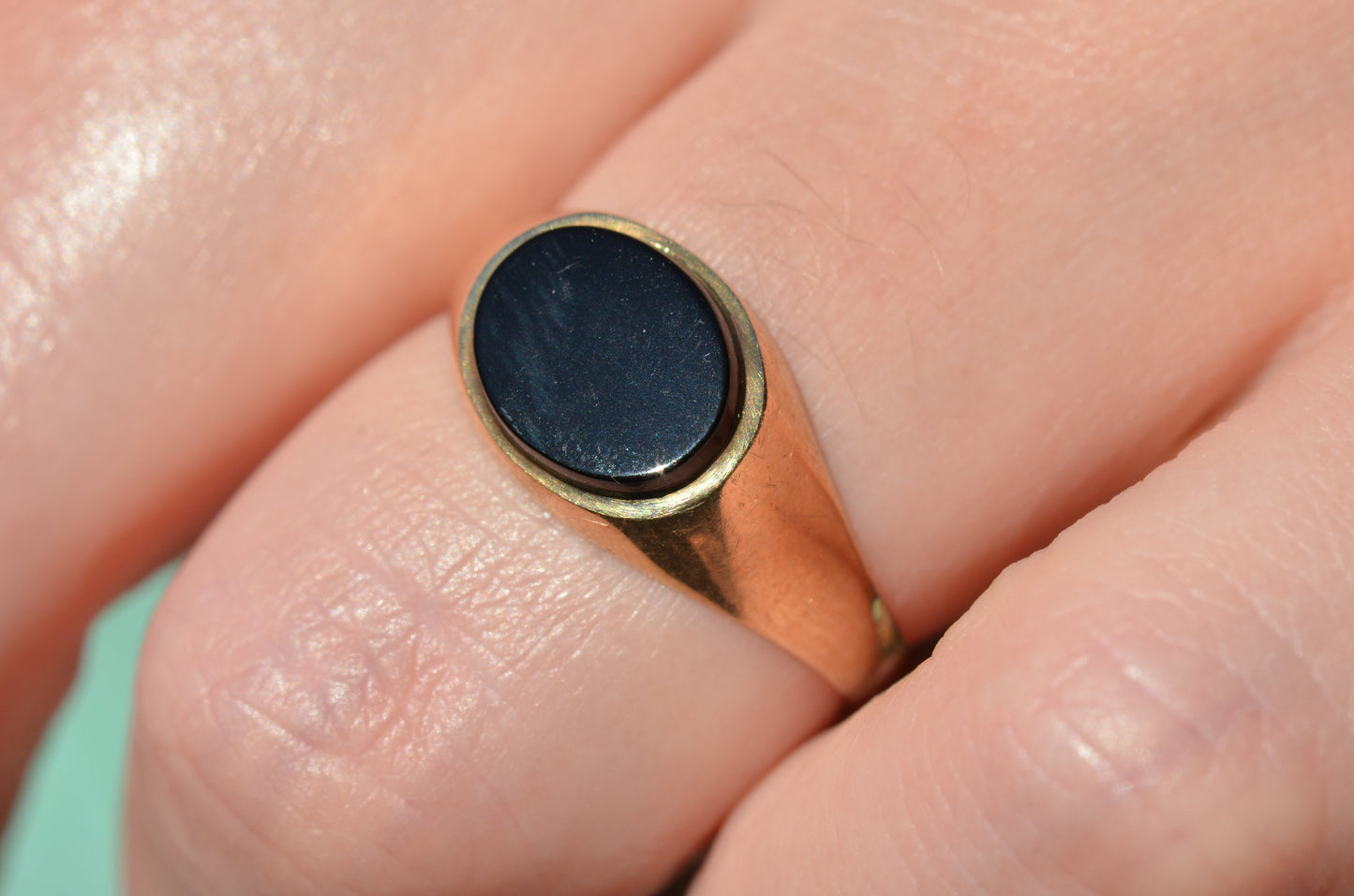 Chic East-West Onyx Signet Ring