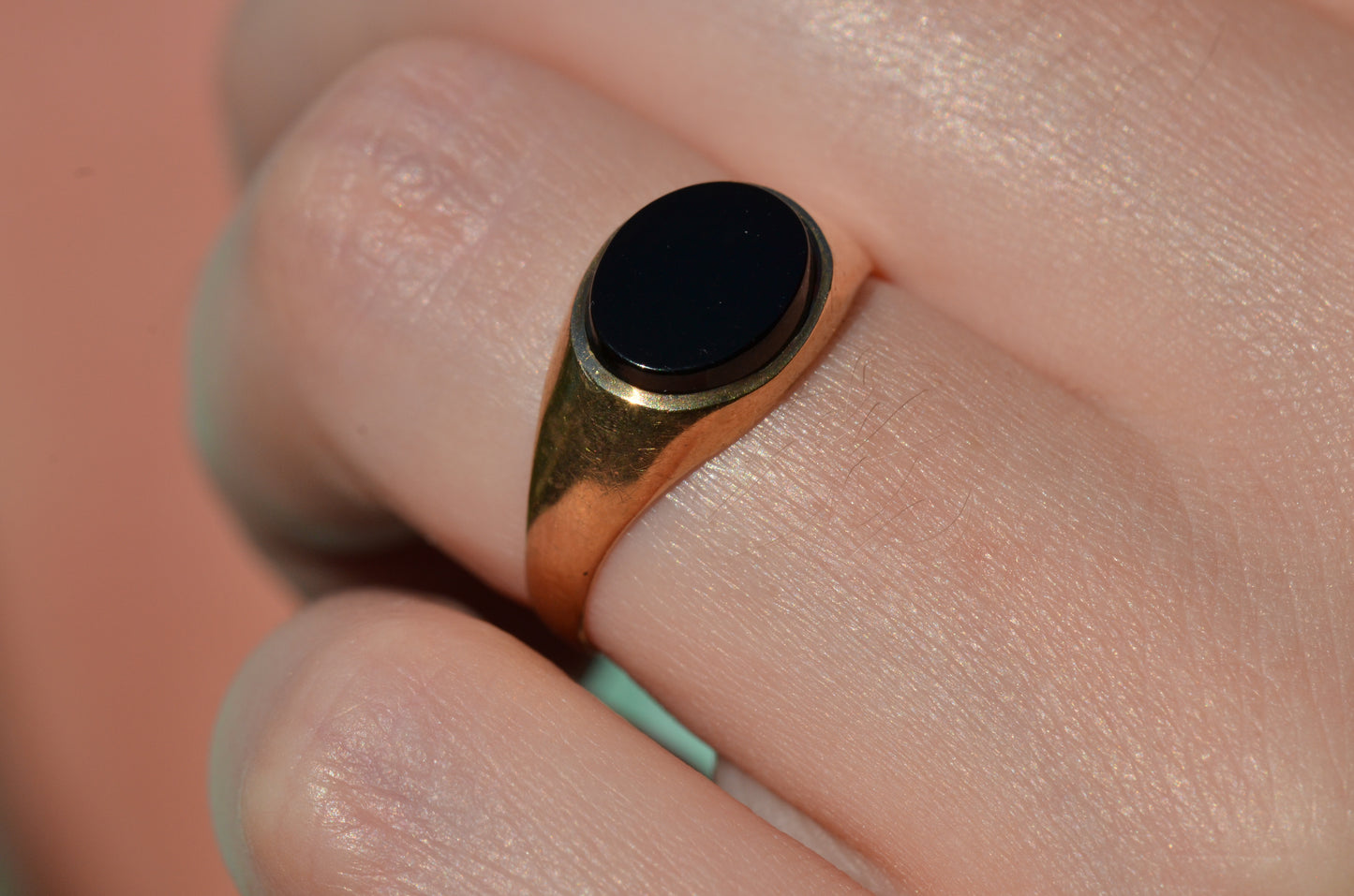 Chic East-West Onyx Signet Ring