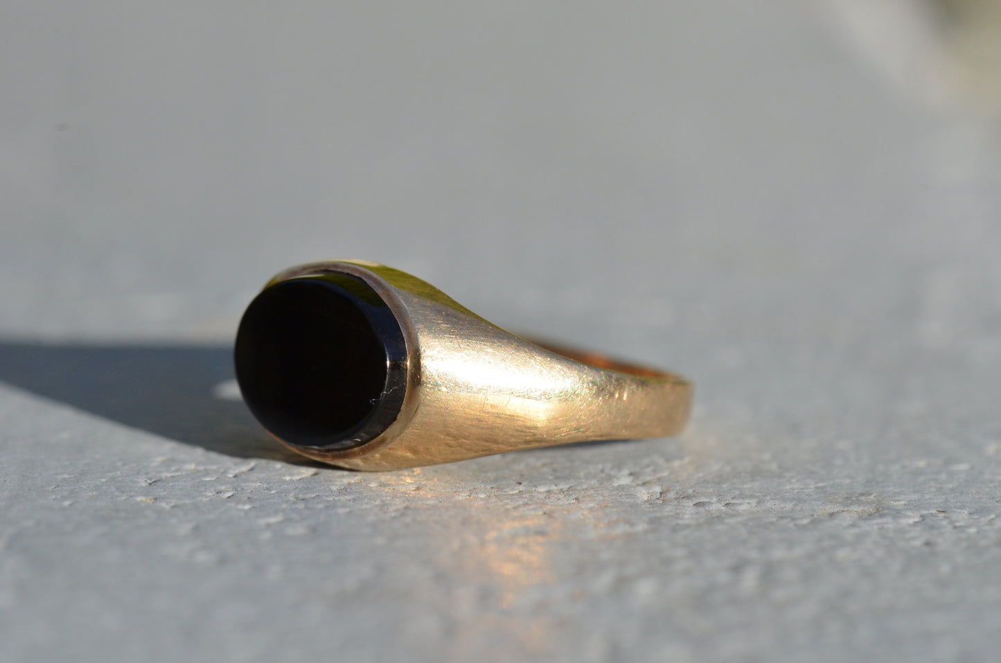 Chic East-West Onyx Signet Ring