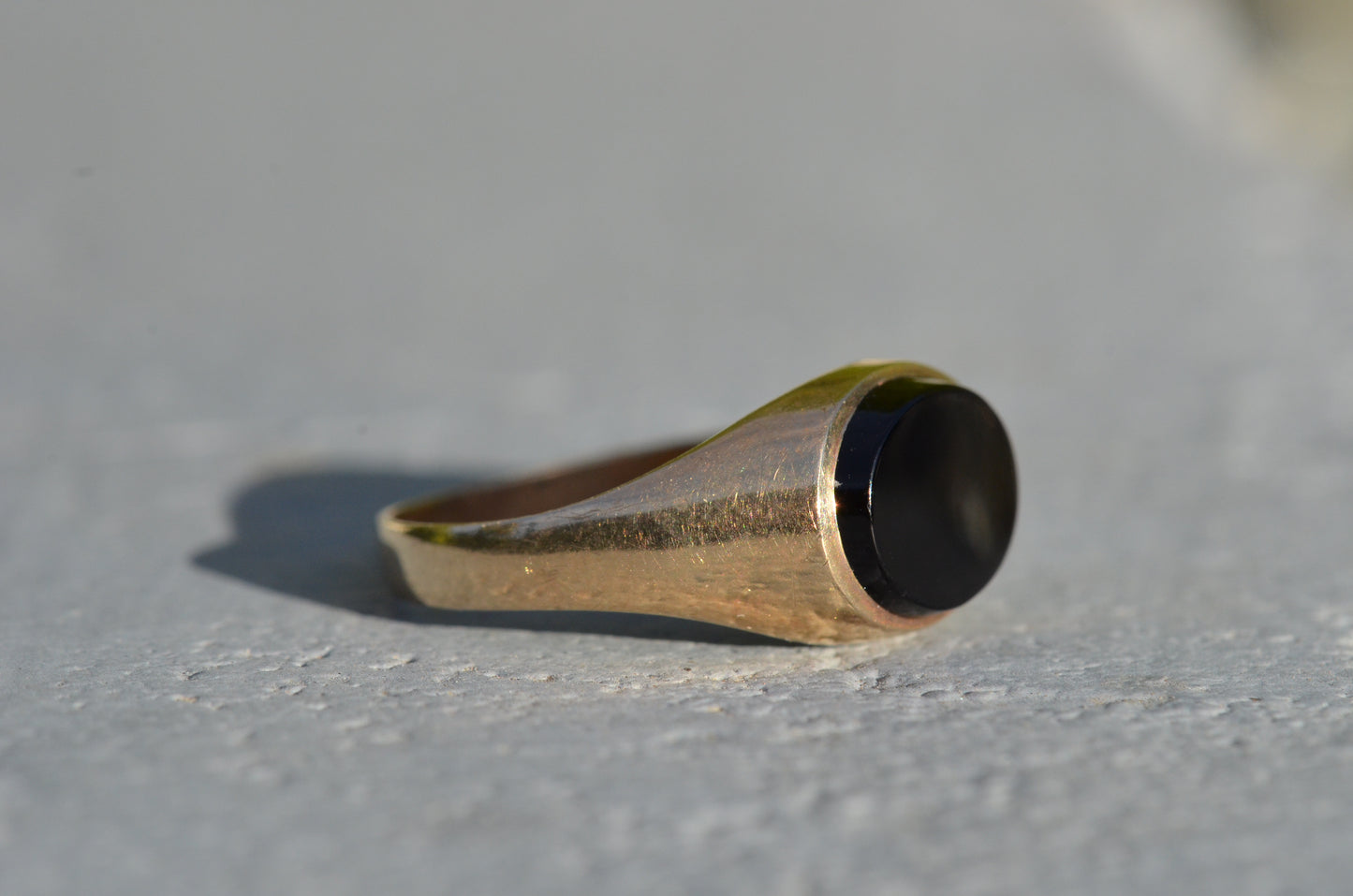 Chic East-West Onyx Signet Ring