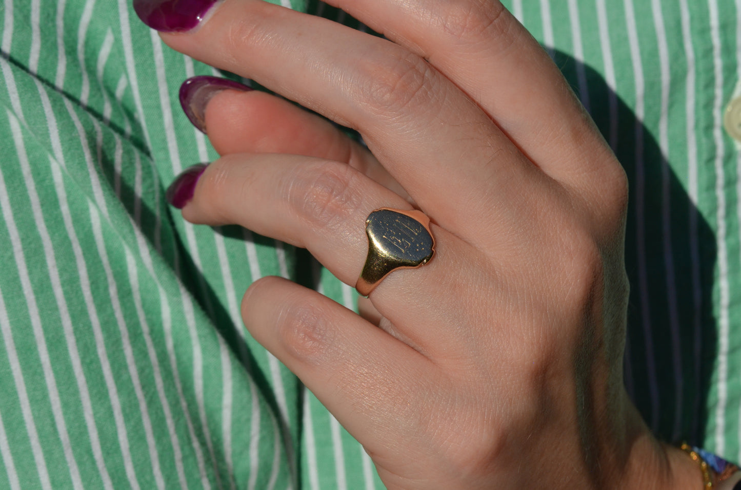 Elongated Vintage Signet Ring EH