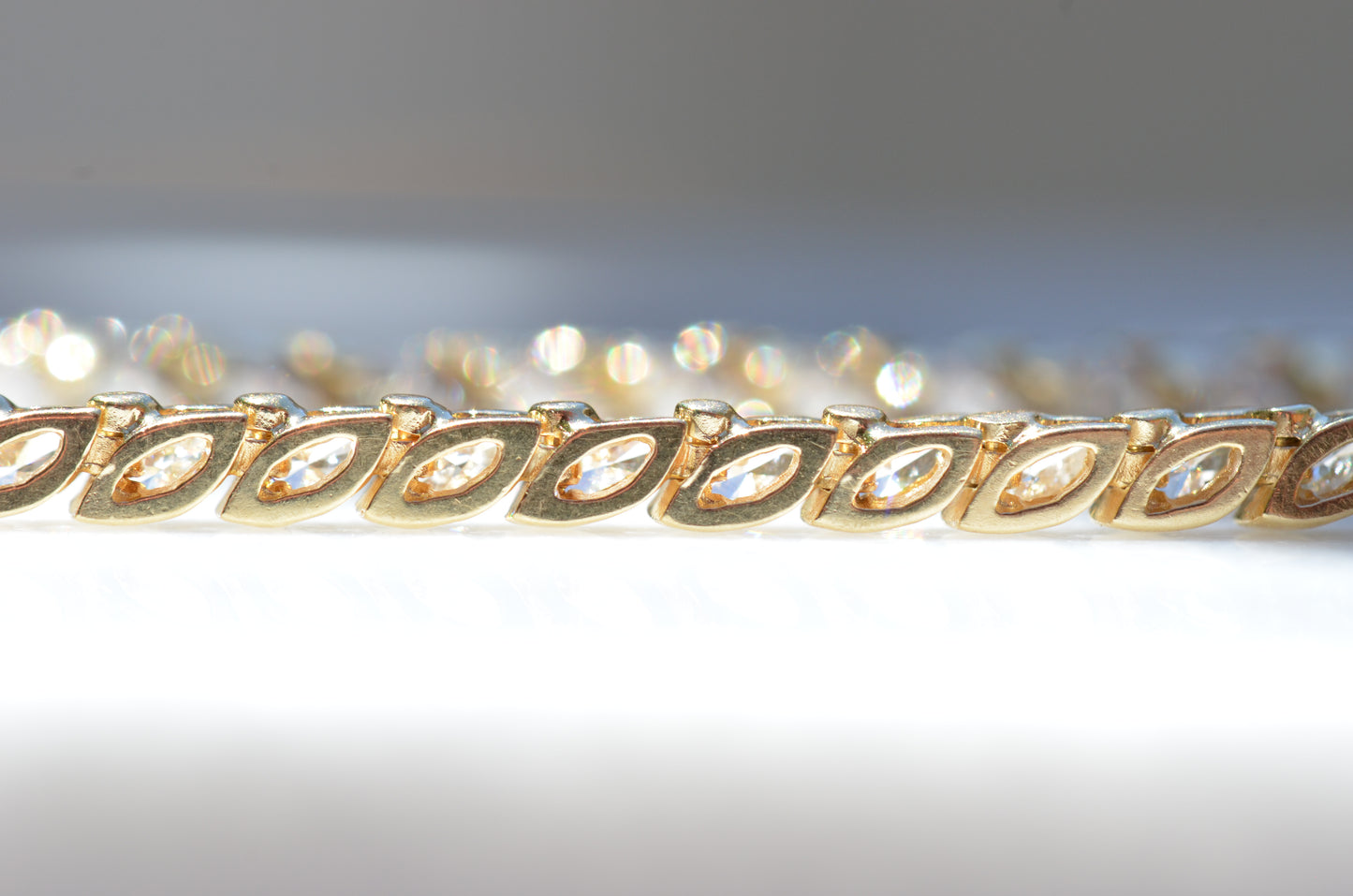 Outstanding Vintage Marquise Diamond Tennis Bracelet