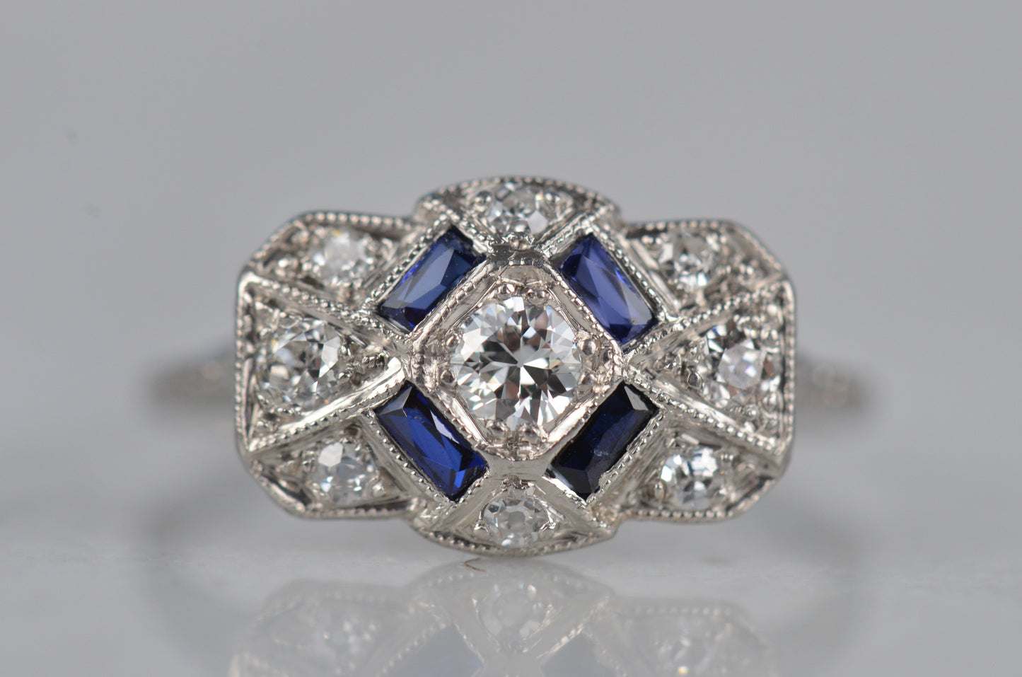 Outstanding Art Deco Diamond and Sapphire Ring