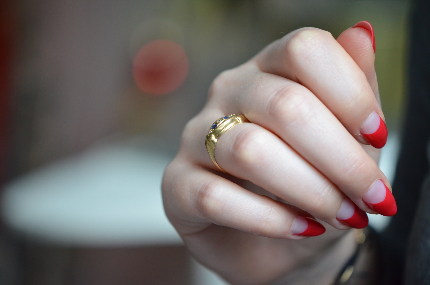 Light and Bright Edwardian Sapphire Ring