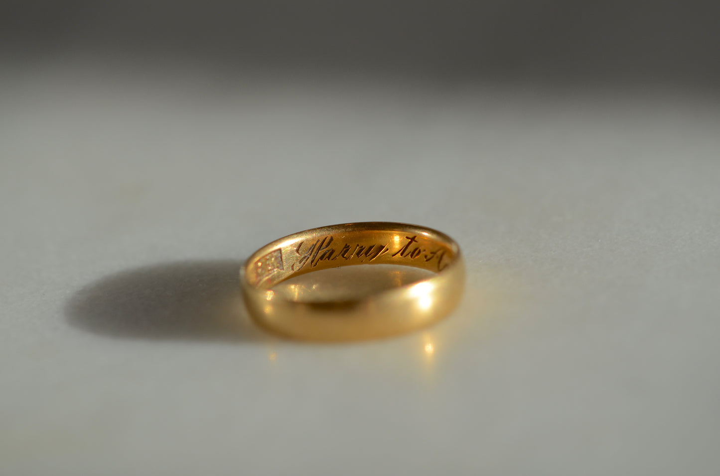 Romantic Personalized Victorian Wedding Band