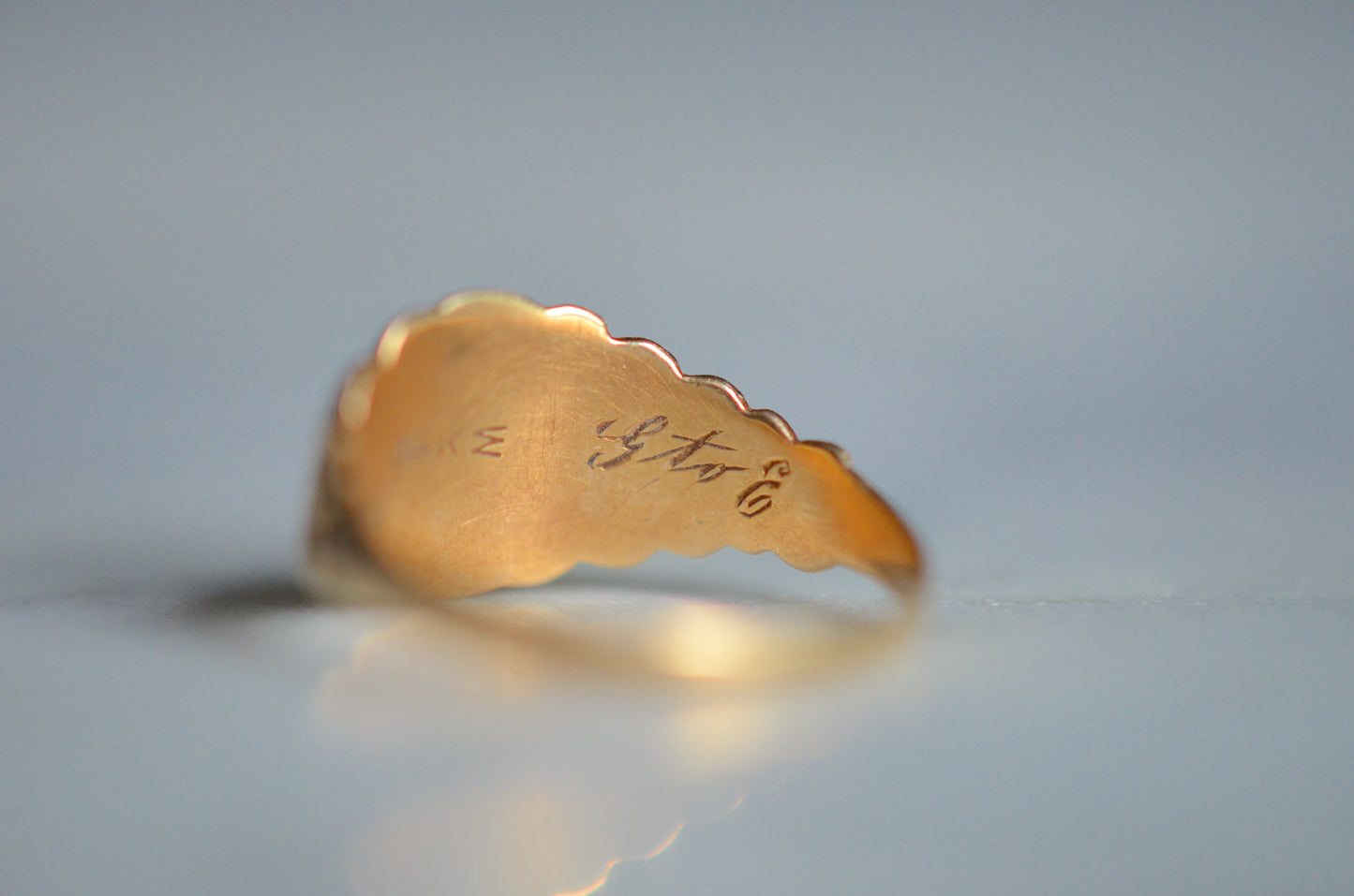 Art Nouveau E Signet Ring