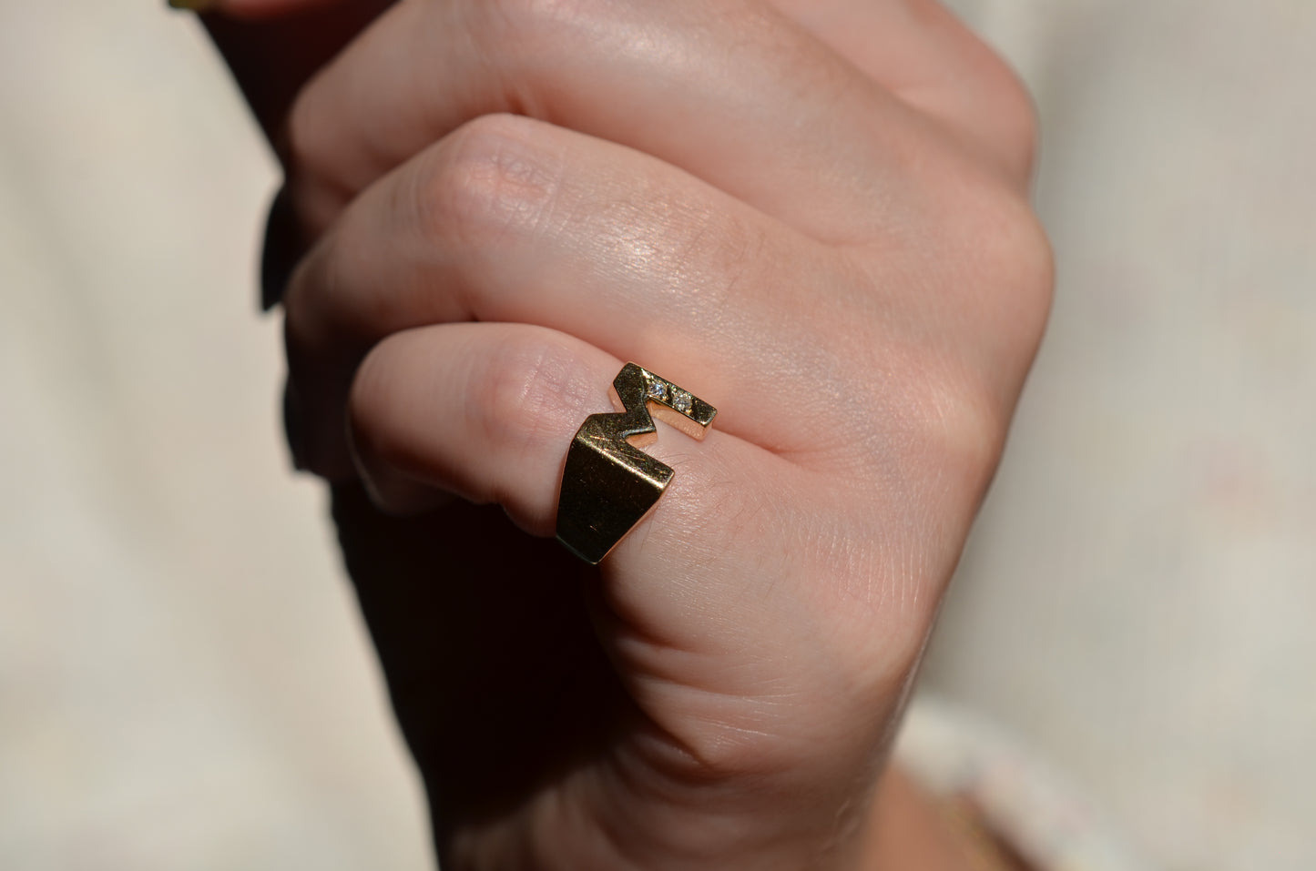 Bold Vintage M Ring