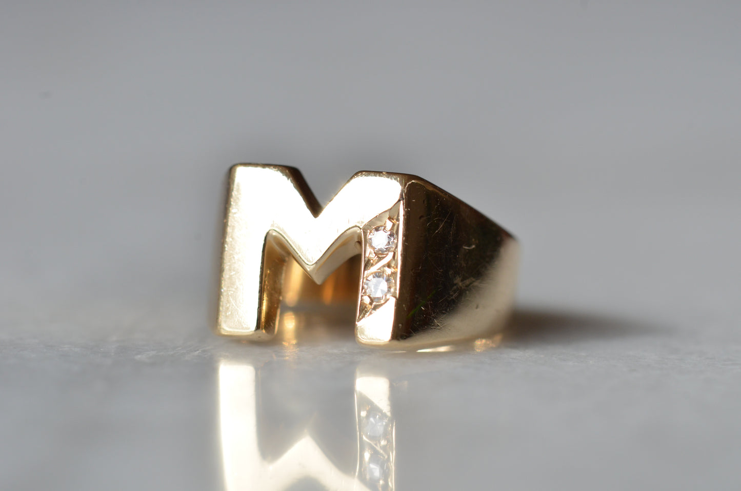 Bold Vintage M Ring