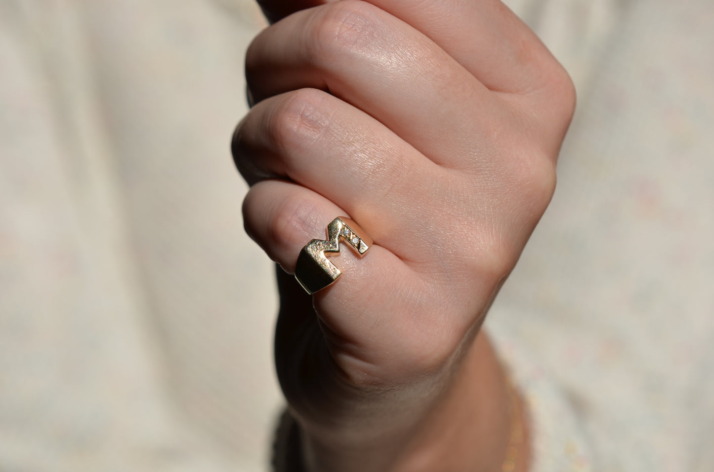 Bold Vintage M Ring